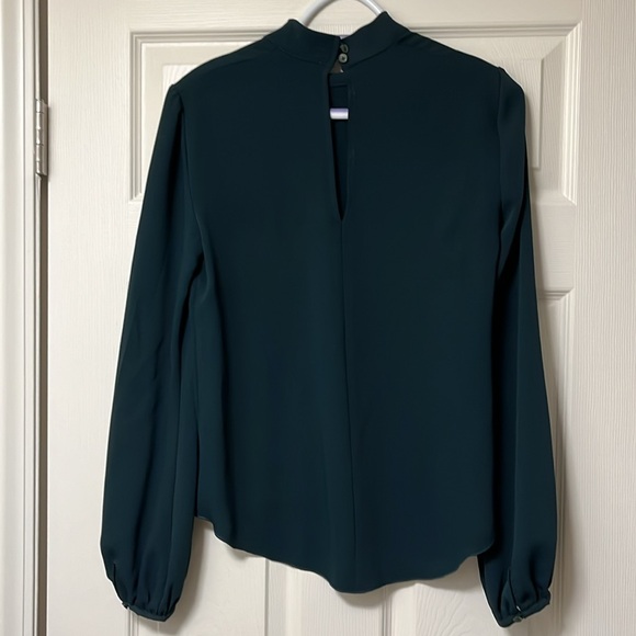 🍁Aritzia Babaton Sz S Granados Blouse - Picture 6 of 9